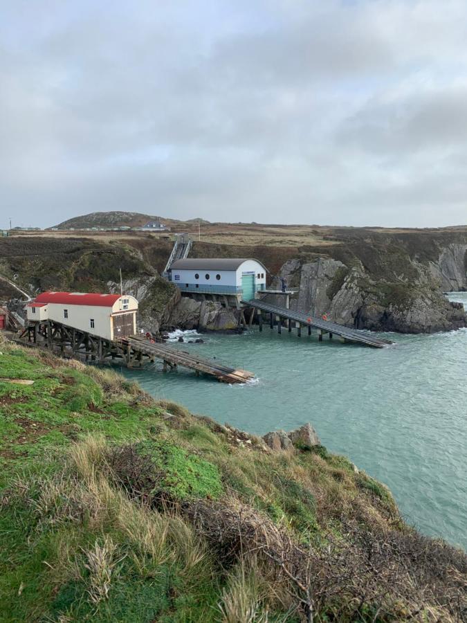 Craig-Y-Mor Suites With Sea Views Whitesands St Davids Exterior foto